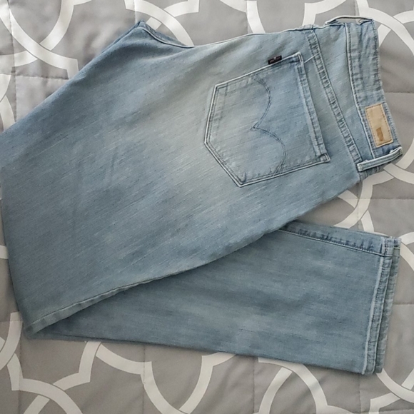 Levi Jeans - Picture 1 of 4